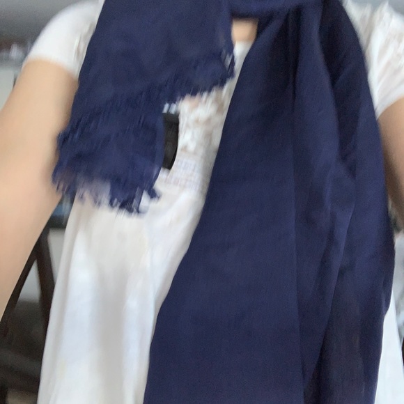 Emporio Armani scarf-stole - Picture 7 of 9
